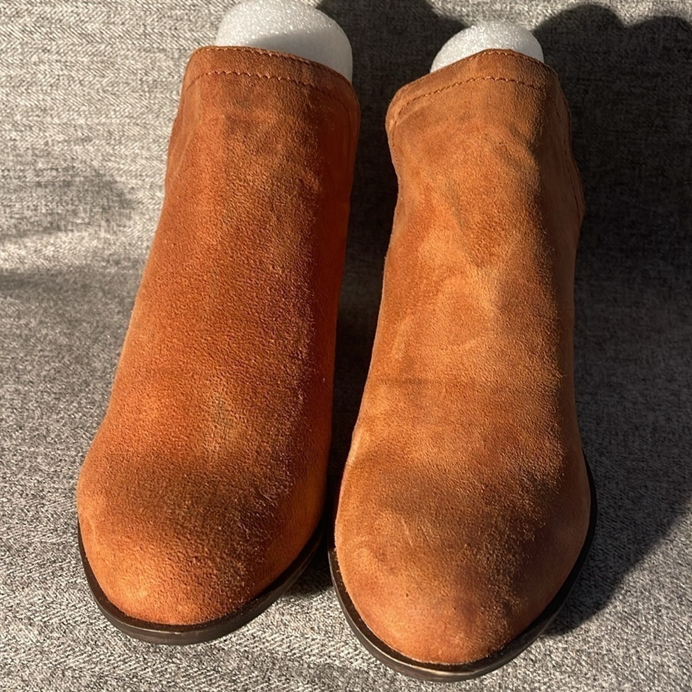 Lucky Brand Bollo Bootie. - Picture 6 of 12
